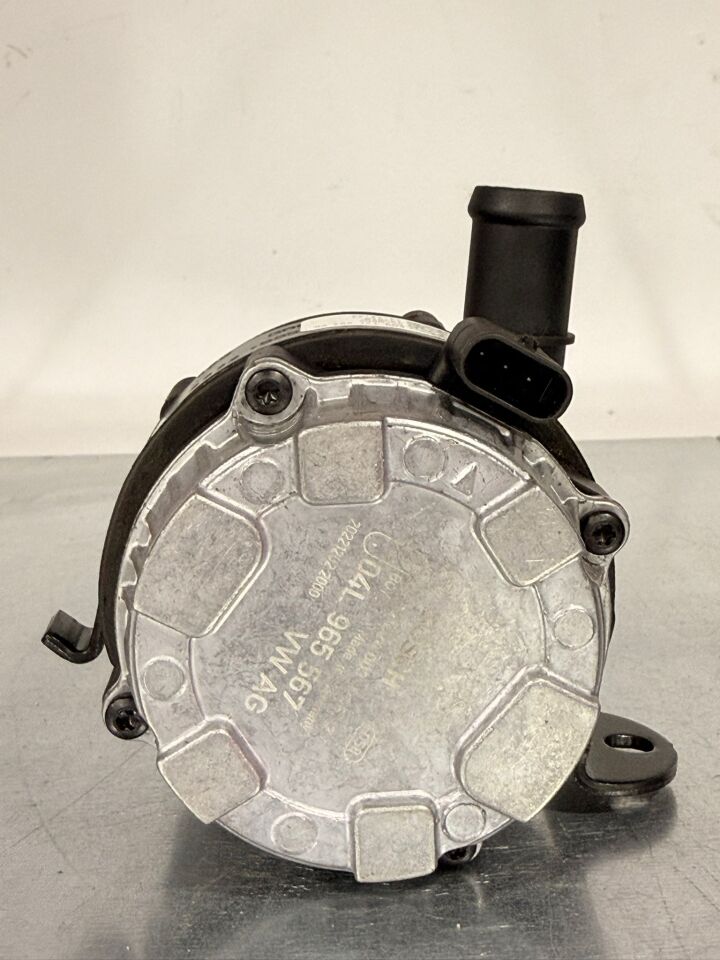 04L965567 DEVİRDAİM EK SU POMPASI ORJİNAL