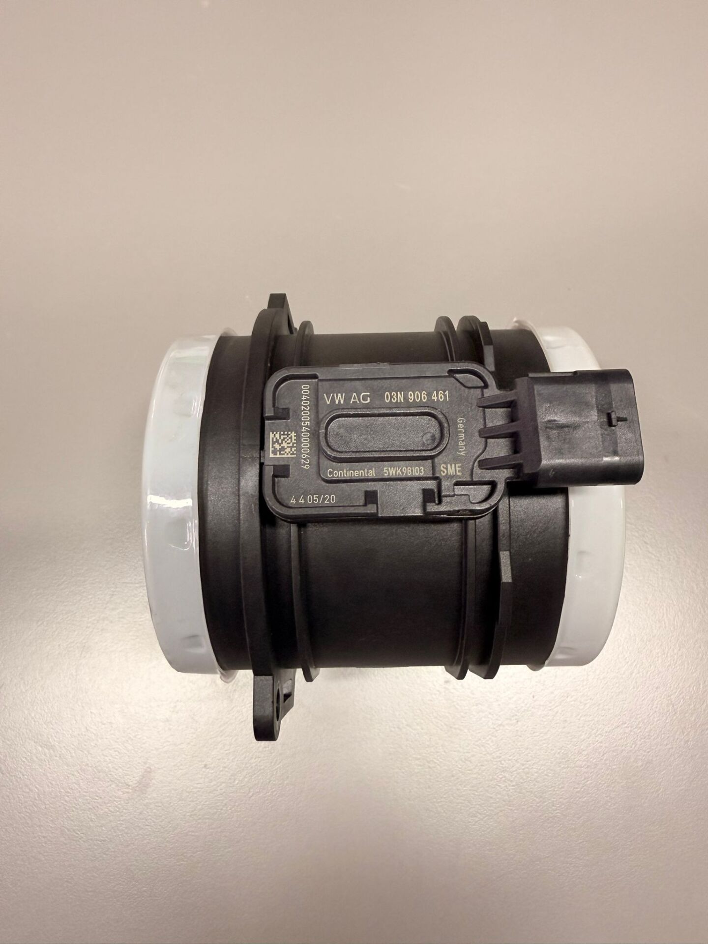 03N906461 VW T7 CRAFTER ARTEON CADDY PASSAT HAVA AKIŞMETRE ORJİNAL